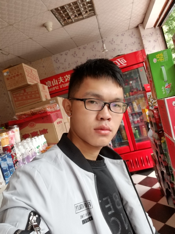 柒年的第一张照片--清流交友网