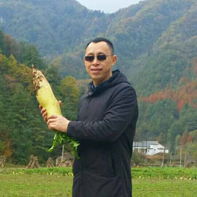 墨迹男的第一张照片--清流交友网