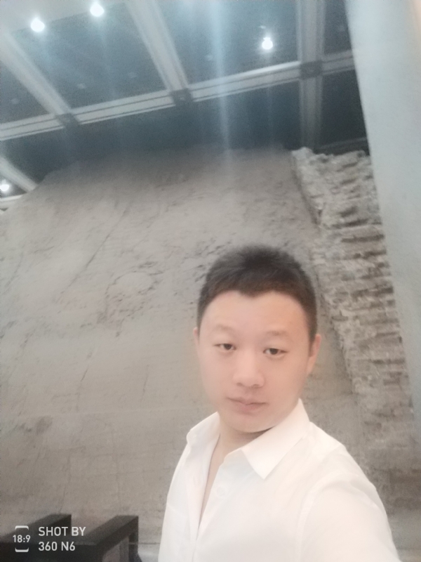 龚某人的第一张照片--清流交友网
