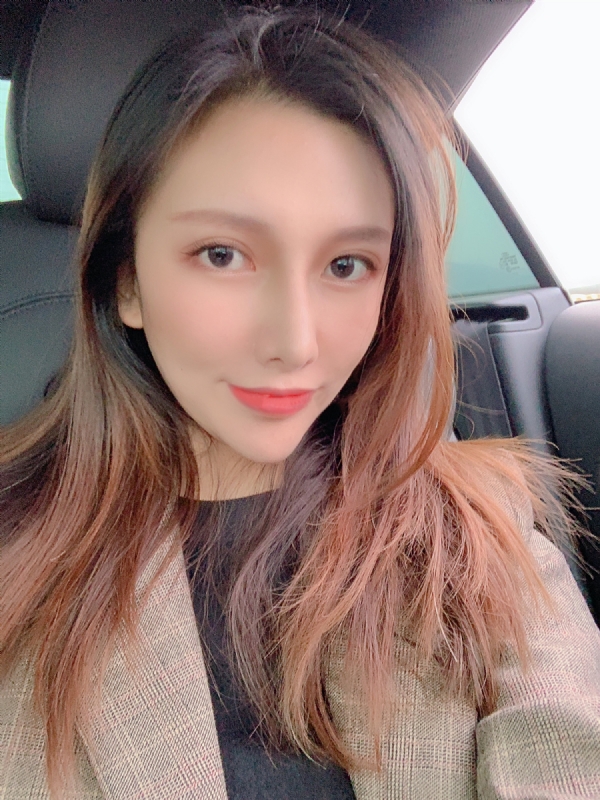 李岚Lancy的第一张照片--清流交友网