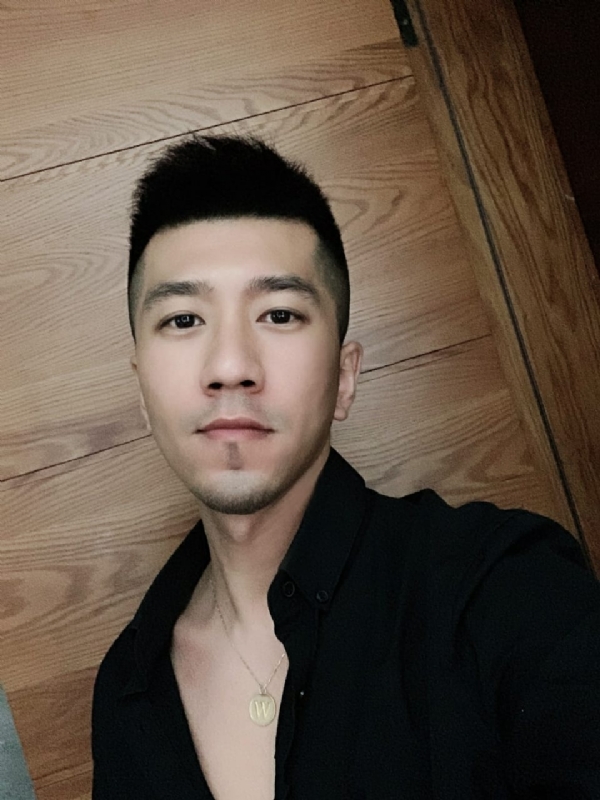 佳佳的第一张照片--清流交友网