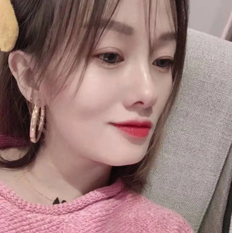 微醺的笑容的第一张照片--清流交友网