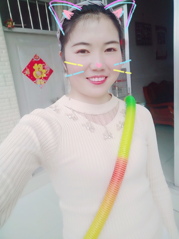 芷宁的第一张照片--清流交友网