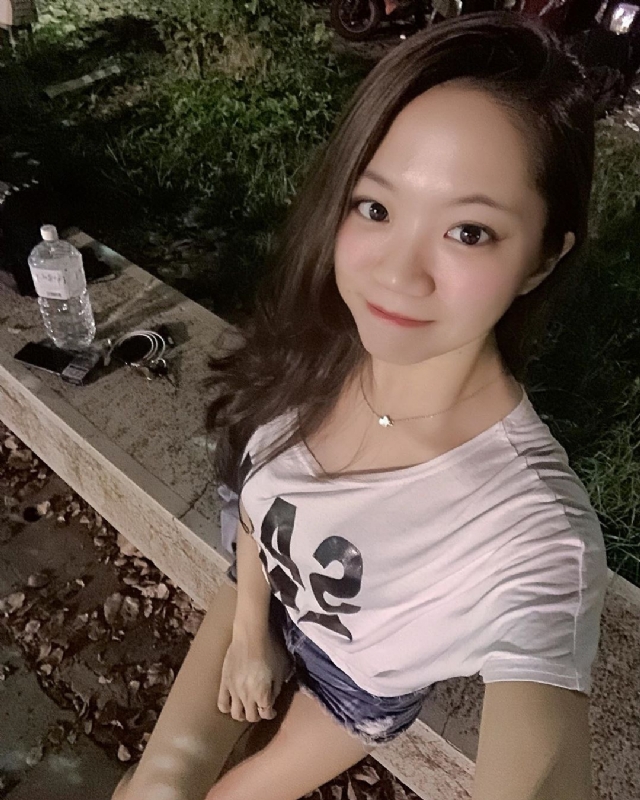 欣欣的第一张照片--清流交友网