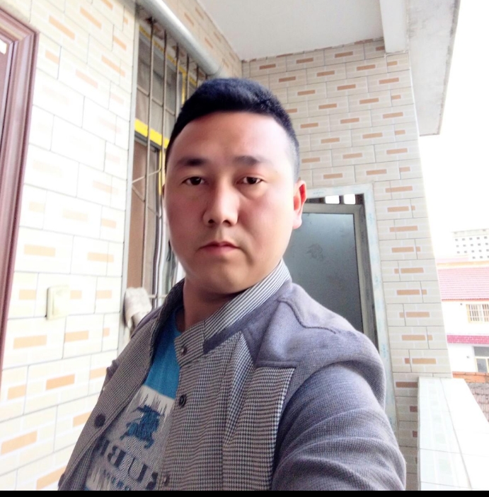 帅帅的大叔的第一张照片--清流交友网