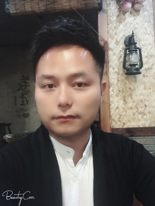 亦初的第一张照片--清流交友网
