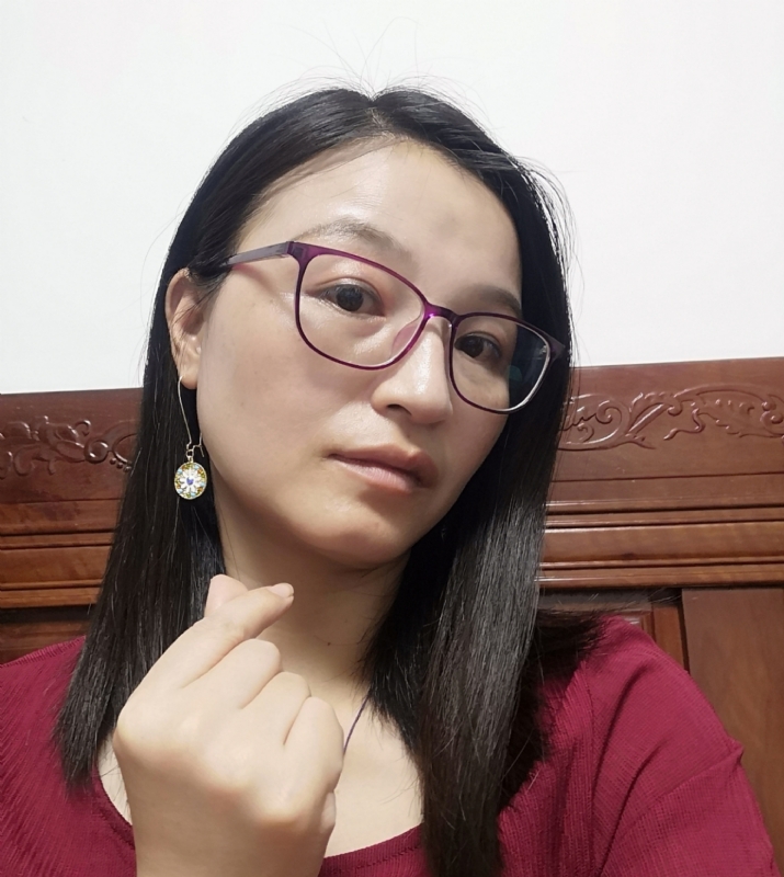 妹叮的第一张照片--清流交友网