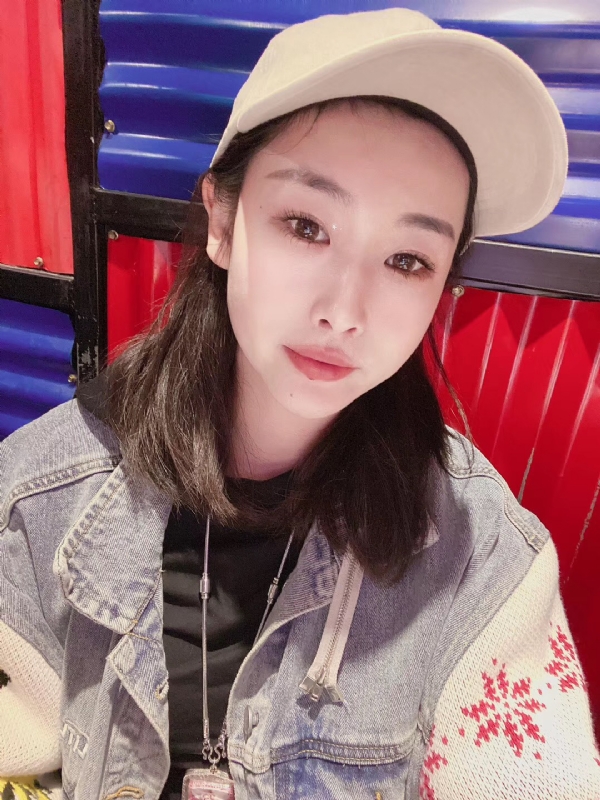 玲珑的第一张照片--清流交友网