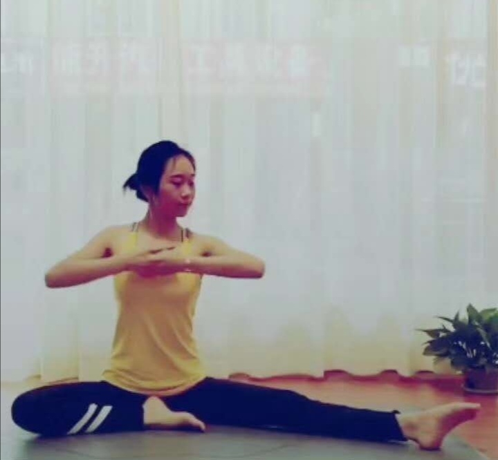静静子的第一张照片--清流交友网
