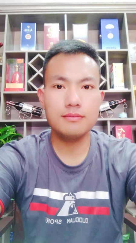钱乾的第一张照片--清流交友网
