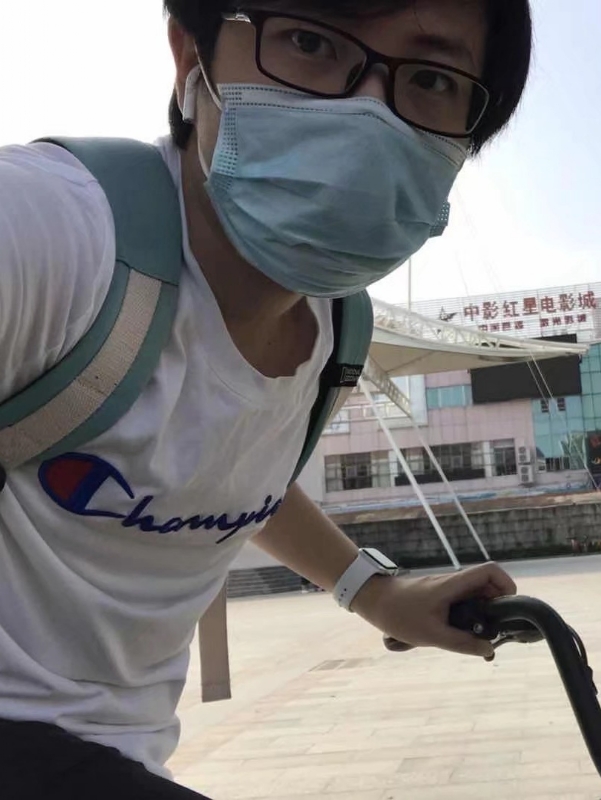 丁先生的第二张照片--清流交友网