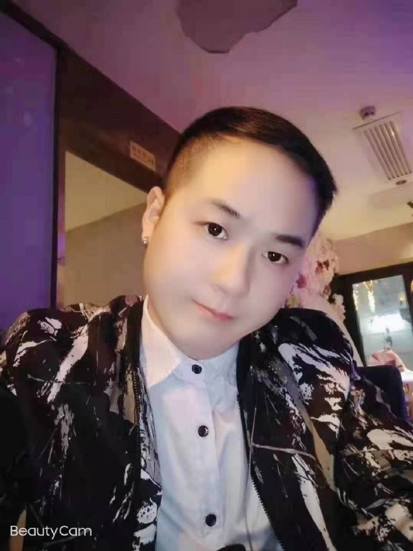 放弃一切，从头再来的第一张照片--清流交友网
