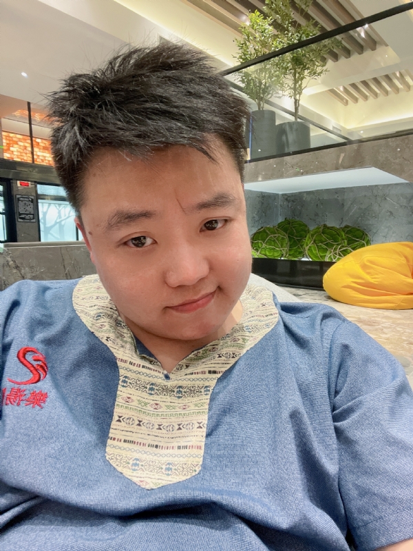 小恶魔的第一张照片--清流交友网