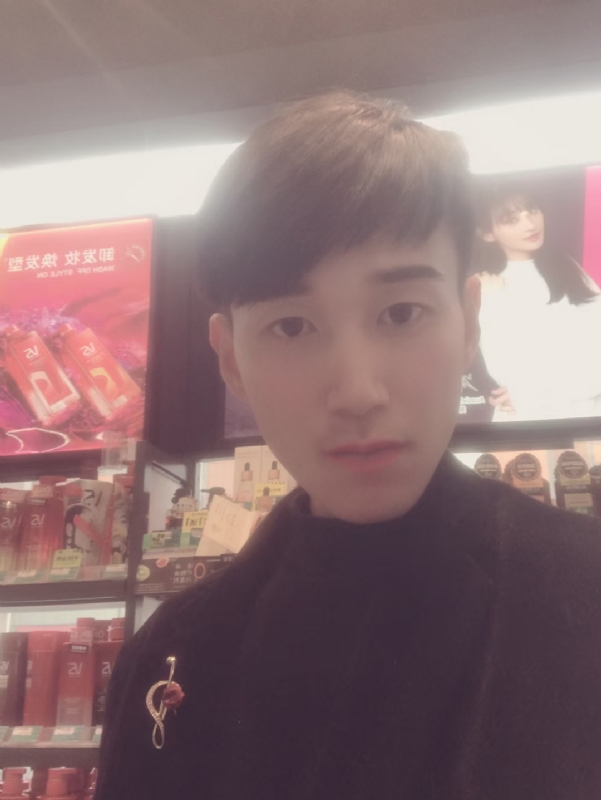 唯美的爱情故事的第一张照片--清流交友网