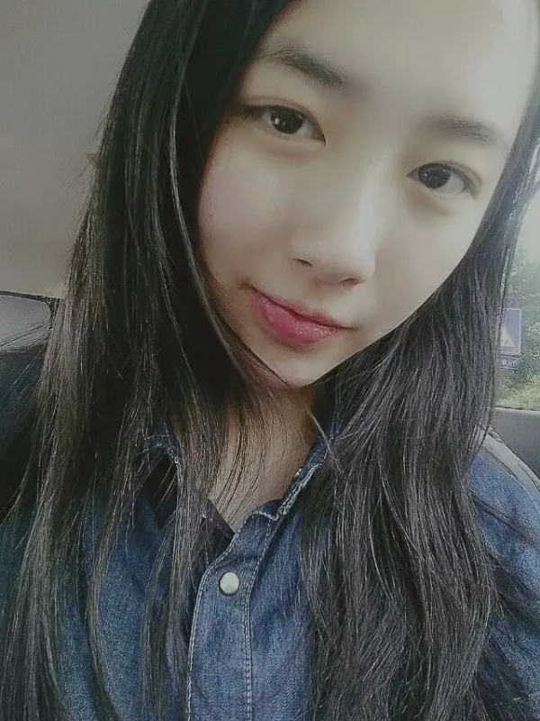 小她的第一张照片--清流交友网