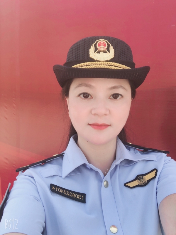 明明的第一张照片--清流交友网
