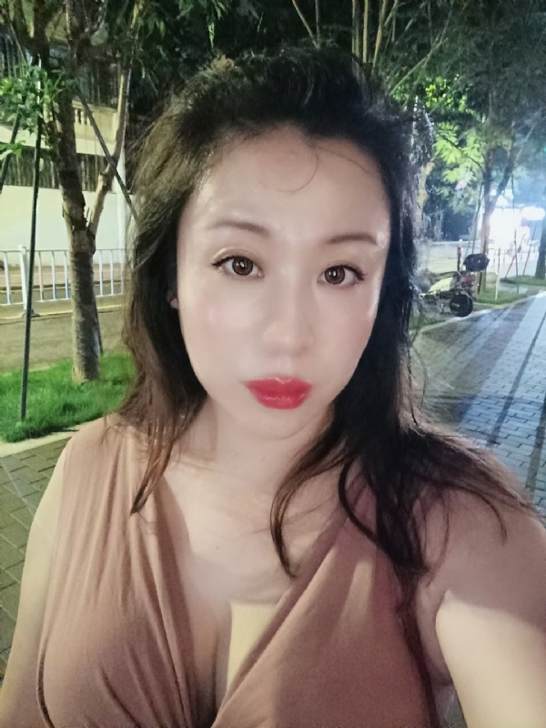 叶子青青的第一张照片--清流交友网