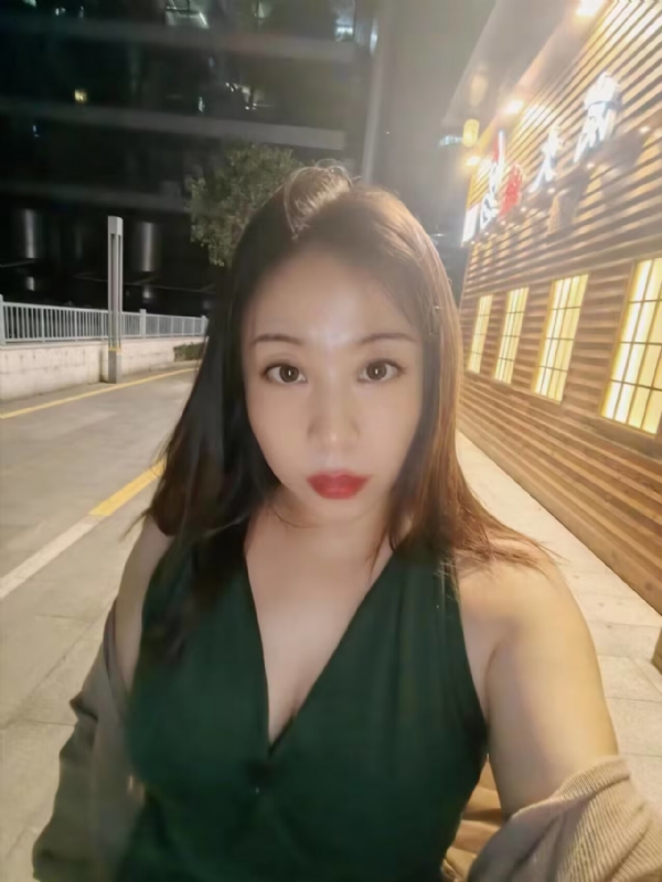 叶子青青的第三张照片--清流交友网