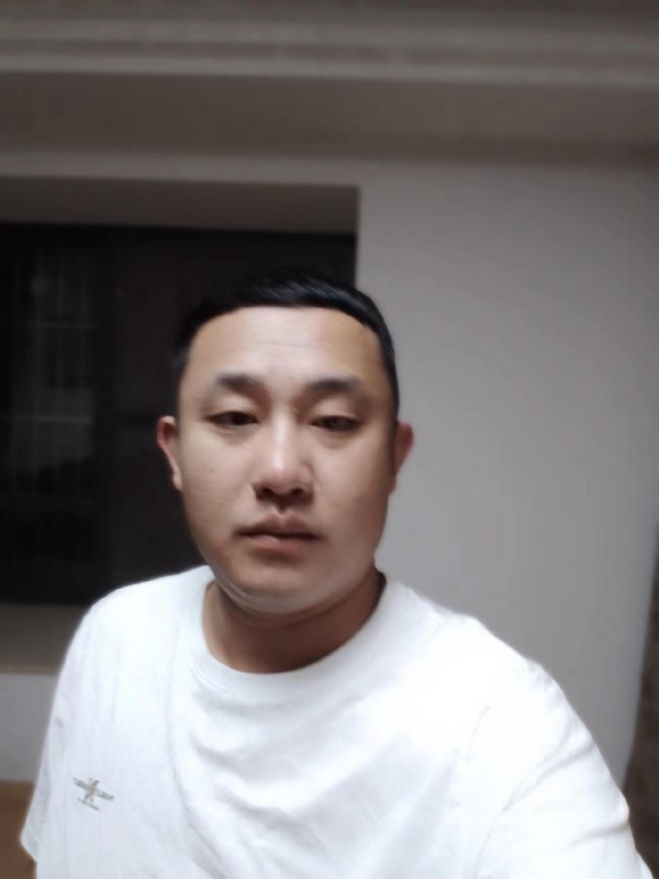 魔尊的第二张照片--清流交友网