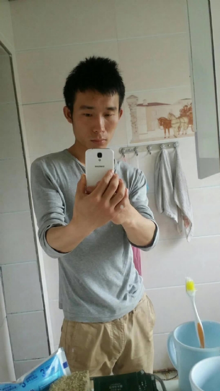 蔚蓝天空的第一张照片--清流交友网