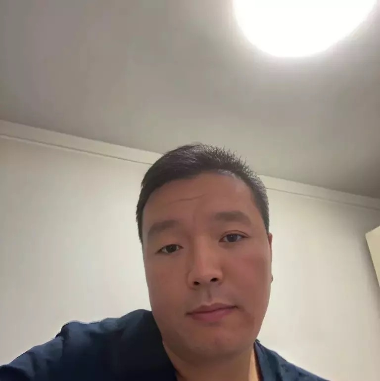 穿唐装的松鼠的第一张照片--清流交友网