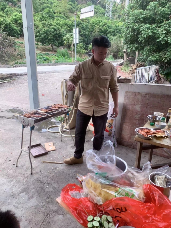 你黑我哟的第一张照片--清流交友网