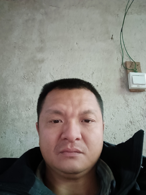 兰成龙的第四张照片--清流交友网