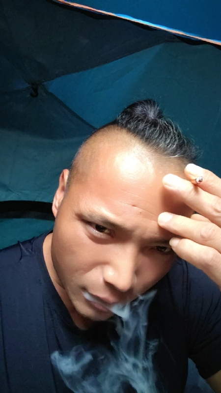 伯爵的第四张照片--清流交友网