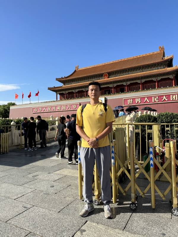 莫过于的第一张照片--清流交友网