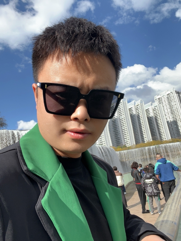 子阳的第一张照片--清流交友网