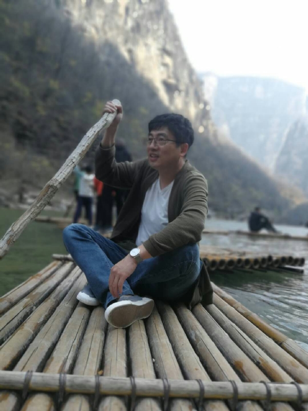 风被吹走了的第一张照片--清流交友网