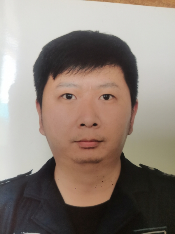 吕嘉的第一张照片--清流交友网