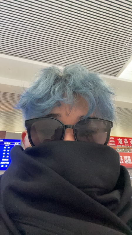 平行线的第一张照片--清流交友网