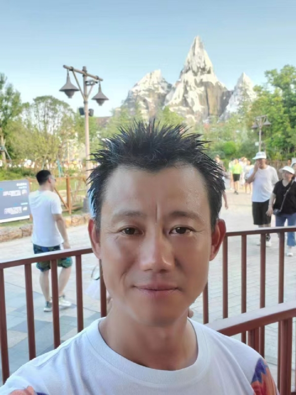 艾氏涂料博的第一张照片--清流交友网