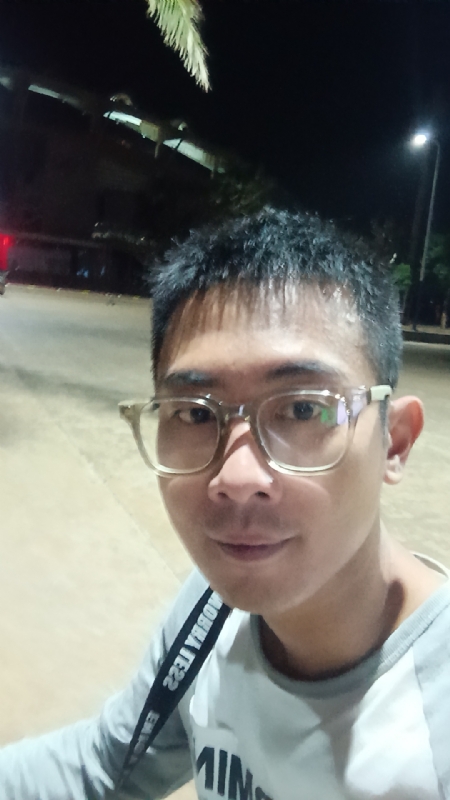 龙龙的第一张照片--清流交友网