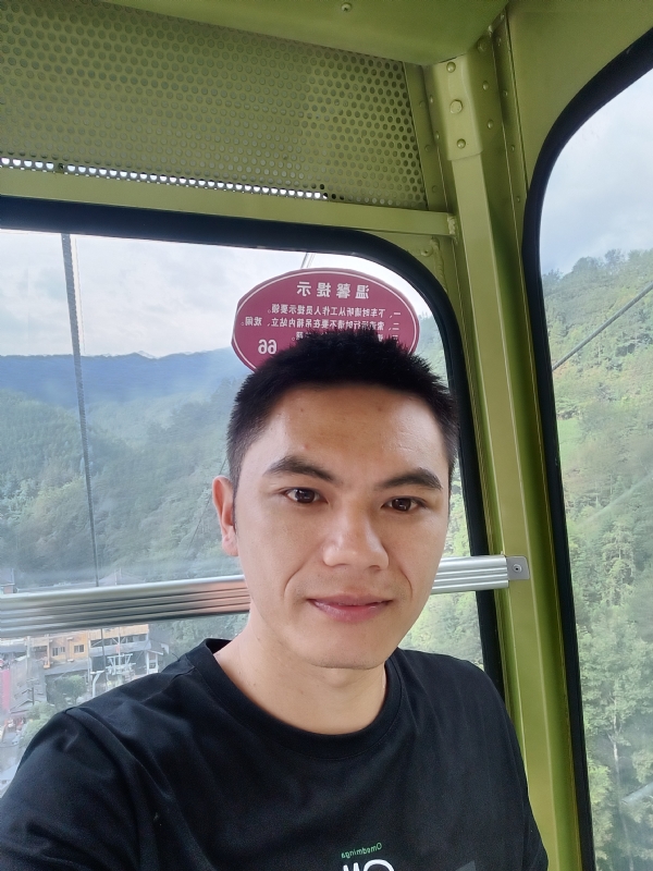 小鱼的第一张照片--清流交友网